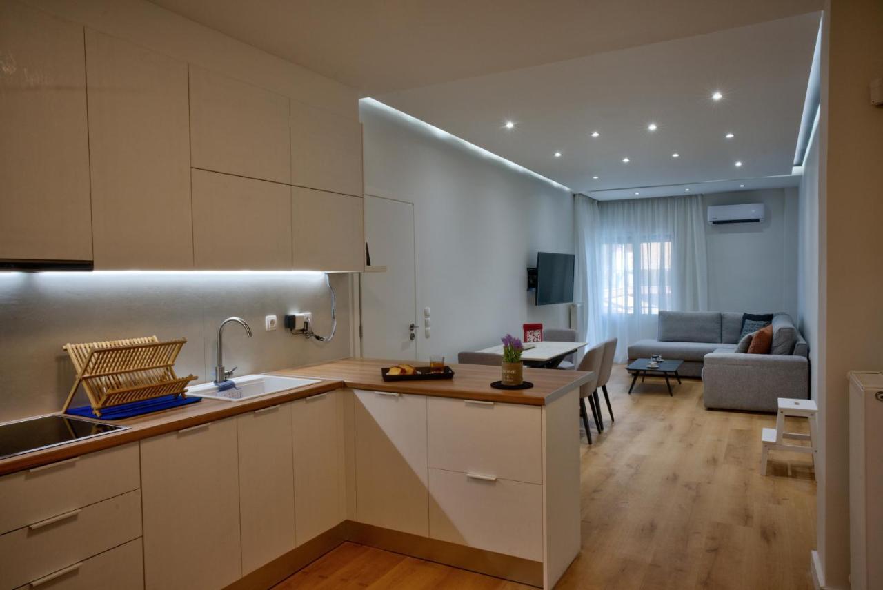 The Cosy Luxurious Seaside Apartment أثينا المظهر الخارجي الصورة